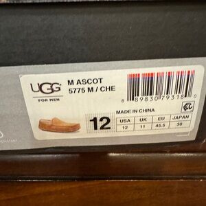 Ugg’s Mens’s Ascot slippers size 12